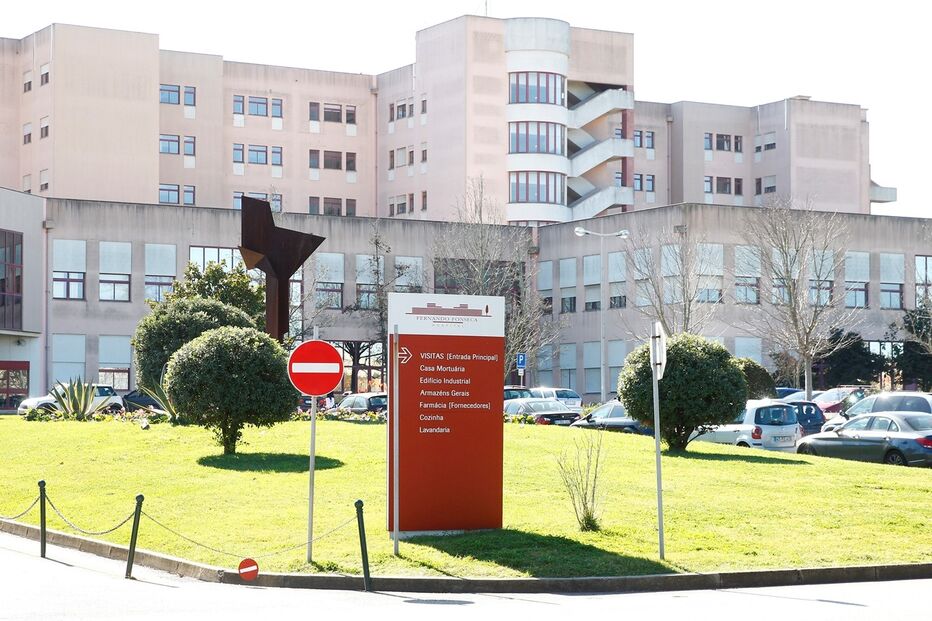 Hospital Amadora-Sintra, processos, médicos