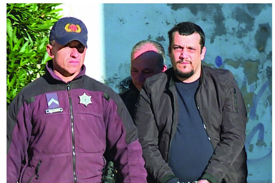 'Estou inocente', garante ex-amante de Rosa Grilo à porta do tribunal