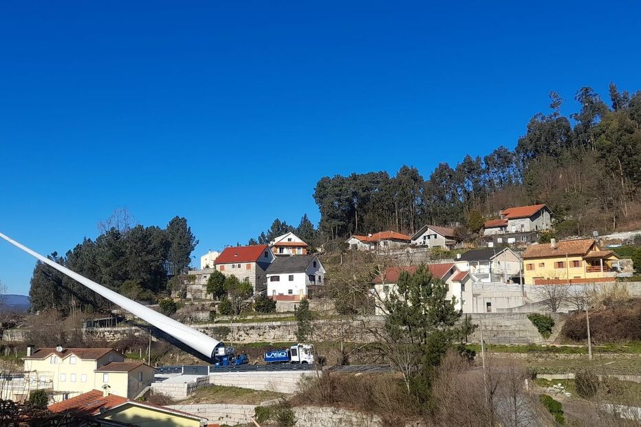 transporte da pá do aerogerador em Melgaço