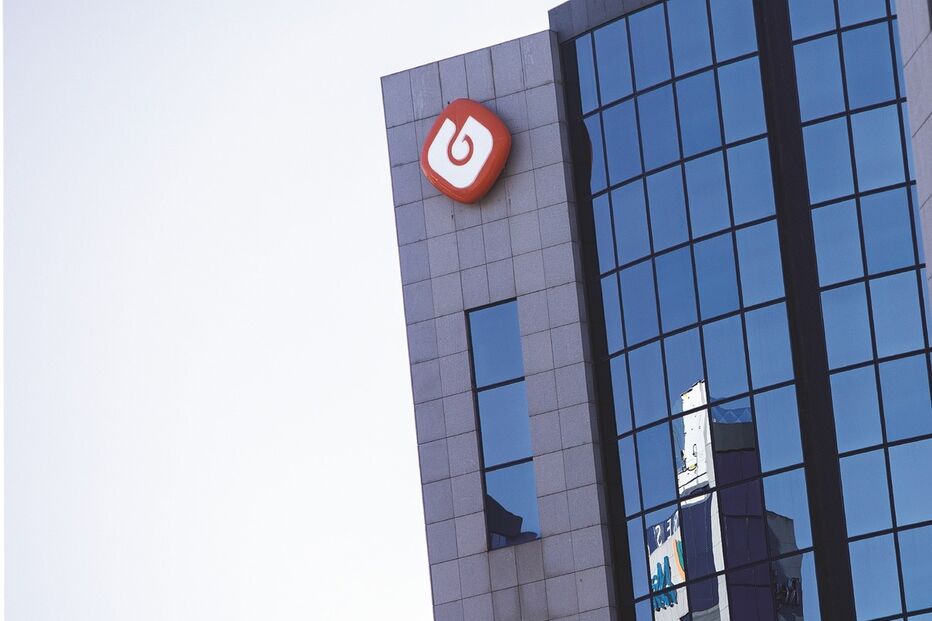 Imagem P25_abertura_acrescentar fundo.jpg (17154048) (Milenium)