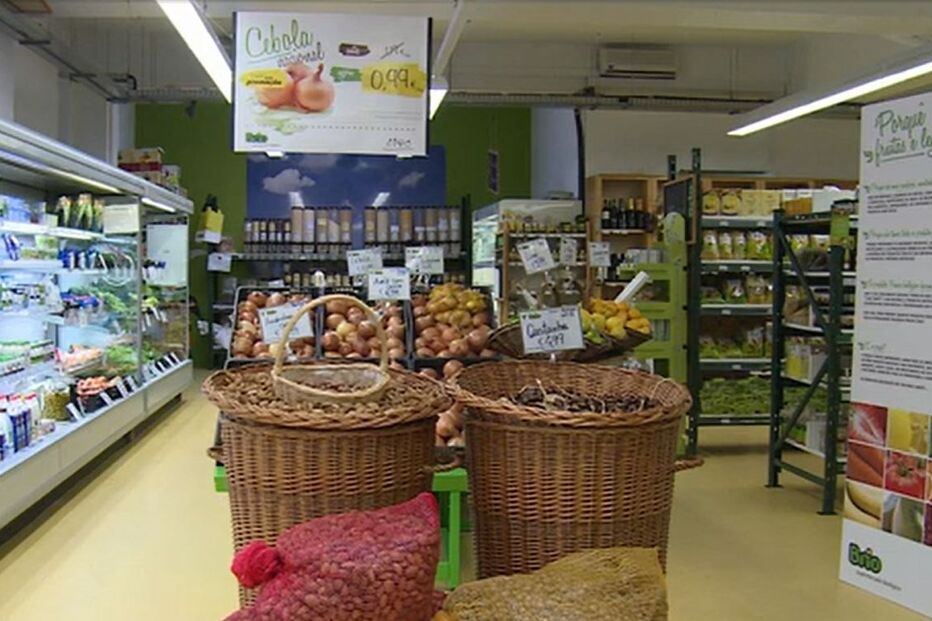 Inflação: Preços de bens essenciais continuam a subir 