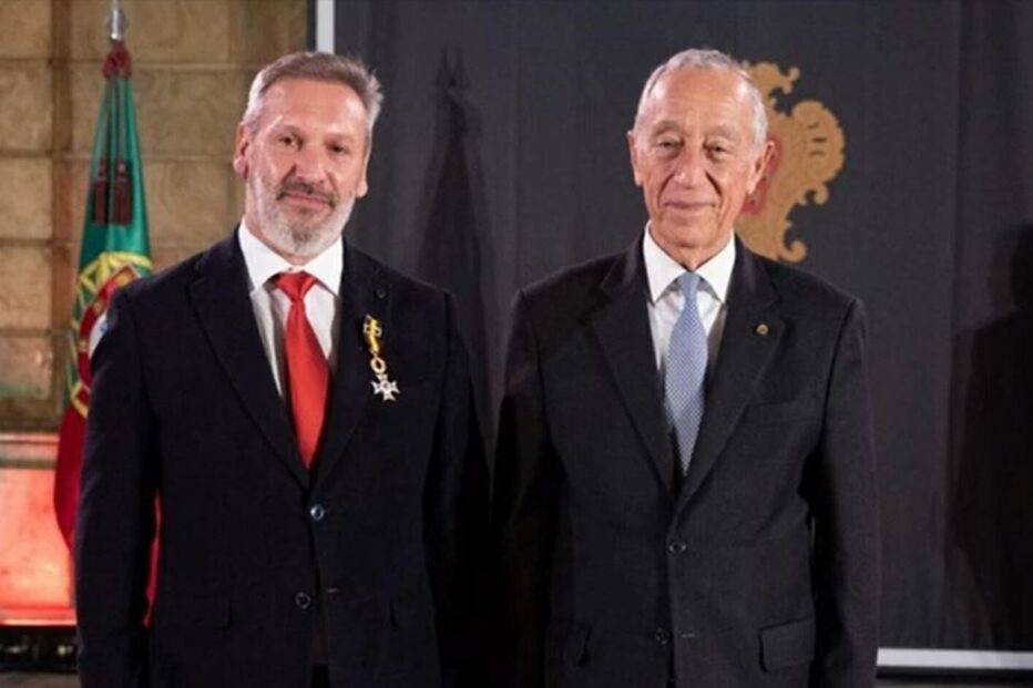 Presidente da República dá medalha a empresário milionário devedor ao Fisco