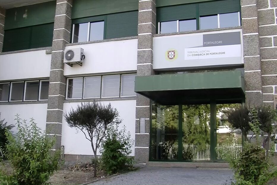 Imagem TRIBNUNAL PORTALEGRE.JPG (17213757) (Milenium)