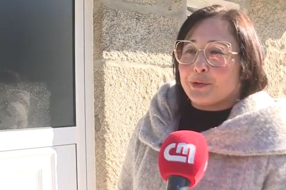 Sérgio Conceição ajuda a reabilitar casa degradada de idoso que sonhava 'ter uma casa de banho'