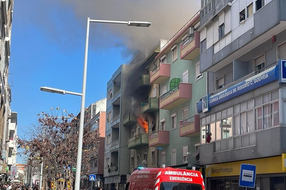 Incêndio em Moscavide
