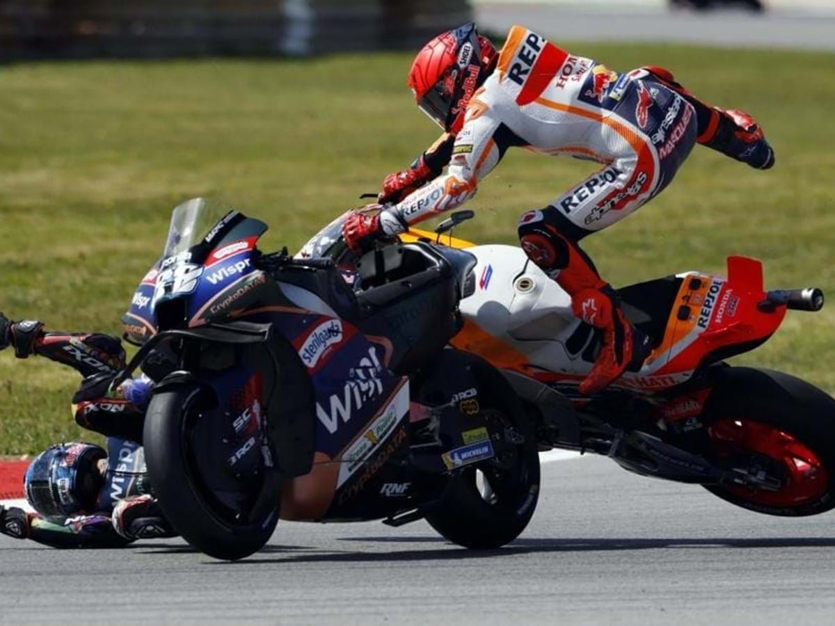 Moto GP: Miguel Oliveira cai e só termina corrida «por respeito