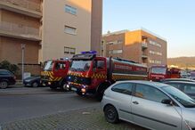 19 moradores retirados devido a incêndio em garagem de um prédio em Valongo 