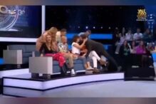 João Manzarra beija Inês Lopes Gonçalves