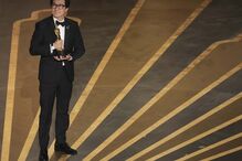 Ke Huy Qua é o vencedor do óscar de melhor ator secundário com o filme Everything Everywhere All at once