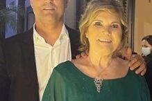 Dolores Aveiro e o filho mais velho, Hugo