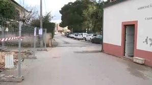 Trio de assaltantes sequestra homem e rouba maços de tabaco em Coimbra