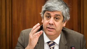 Mário Centeno acredita que turbulência global torna consolidação na banca em Portugal mais relevante