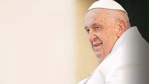 Papa Francisco está doente e cancela agenda