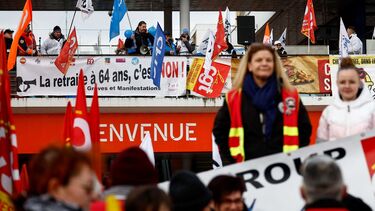 Manifestação em França contra o plano de reforma do governo em França