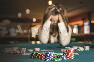 Viciada em jogo usa nomes de ex-secretários de Estado para ficar com 1,5 milhões de euros