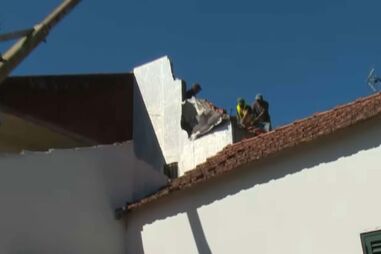 Homem de 75 anos desalojado após incêndio em Nelas
