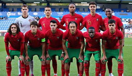 Euro sub-19: a foto oficial e a numeração da seleção de Portugal