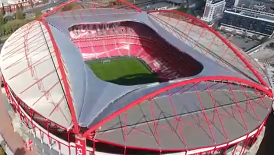 Benfica recebe Vitória de Guimarães e tenta capitalizar jogo 'grande' da jornada