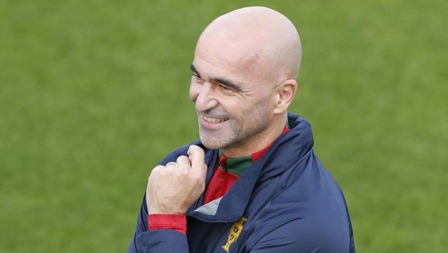 Roberto Martínez, de 49 anos, estreia-se esta quinta-feira no comando da seleção portuguesa