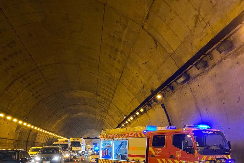 Choque em cadeia em Lisboa faz cinco feridos