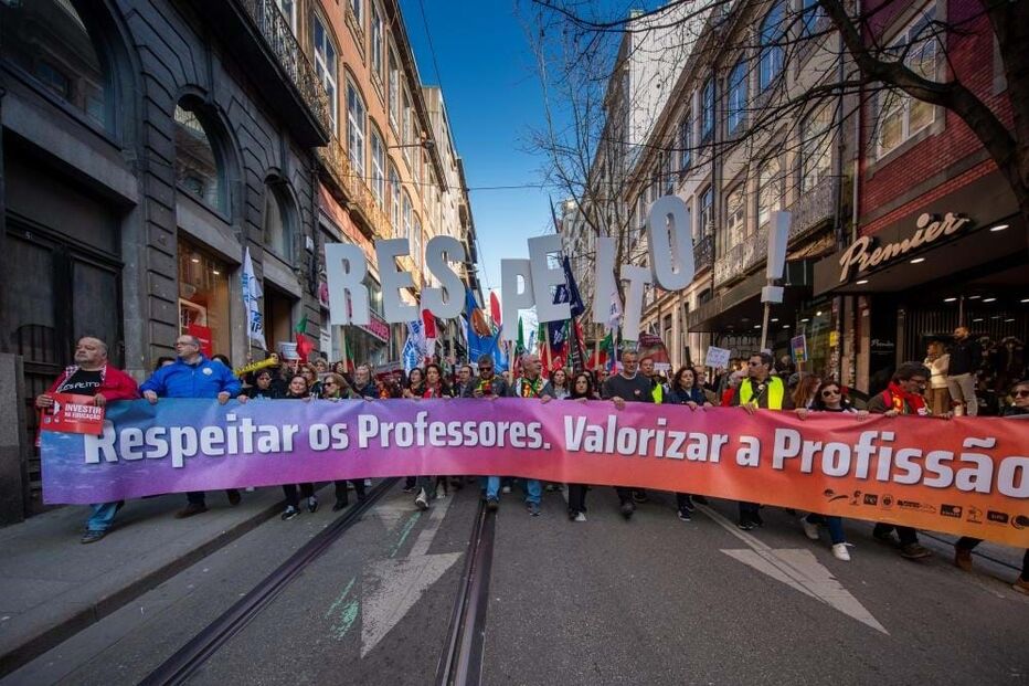 Manifestação de professores na Assembleia da República