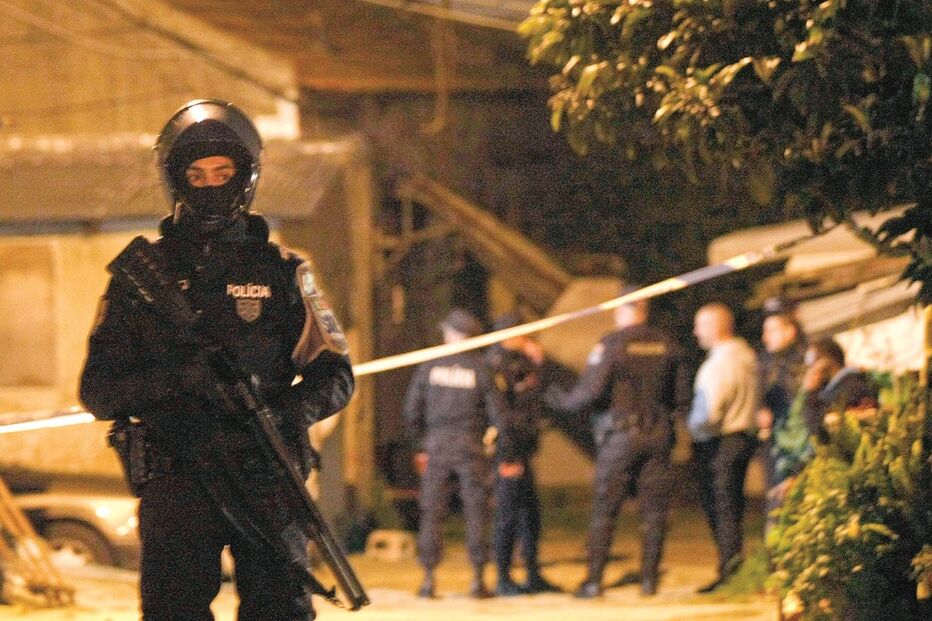 Polícia
