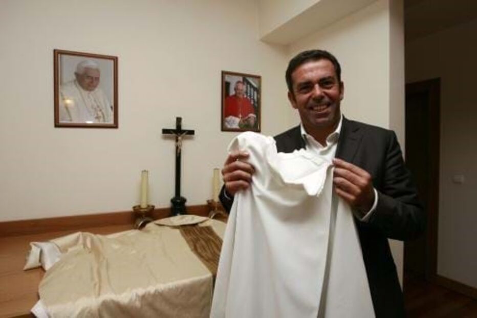 O pároco foi acusado de desviar mais de 800 mil euros