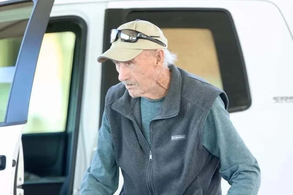 A lenda de Hollywood, atualmente com 93 anos 