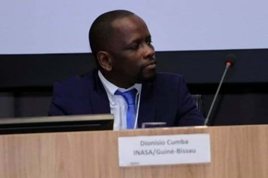 Dionísio Cumbà, ministro da Saúde Pública guineense