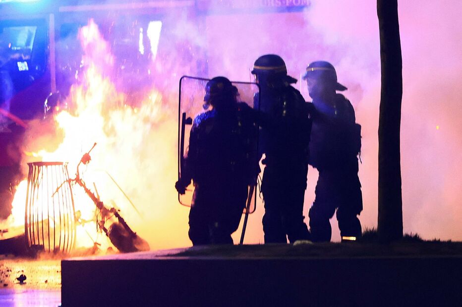 Protestos contra a reforma das pensões em Paris, França