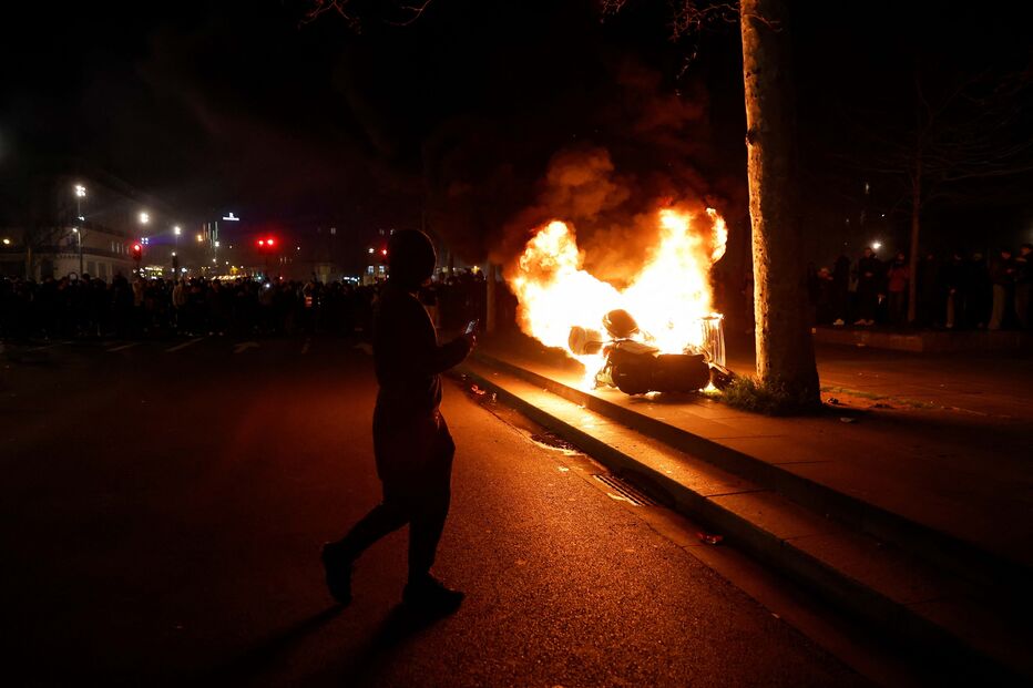 Protestos contra a reforma das pensões em Paris, França
