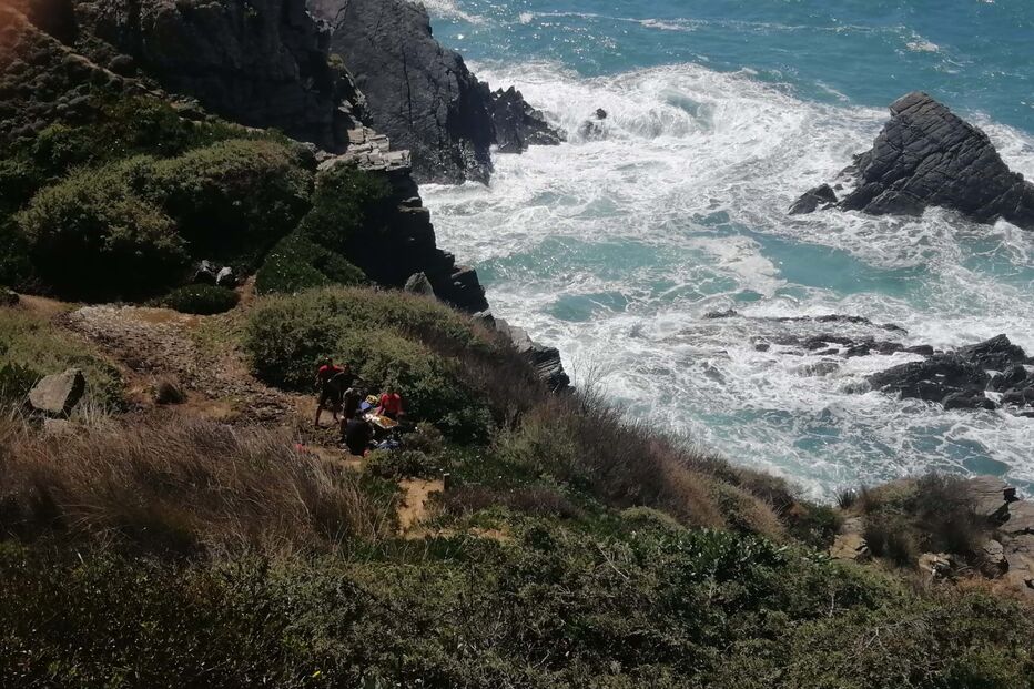 Mulher fratura perna em queda em Odemira