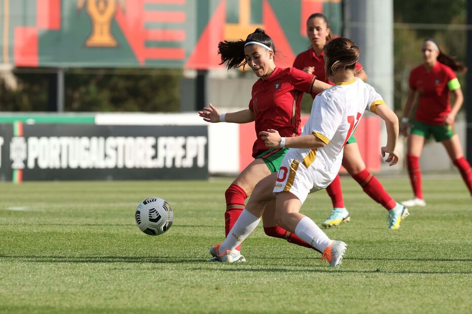 Seleção portuguesa de futebol feminino sub-17 vence a Macedónia por 7-0