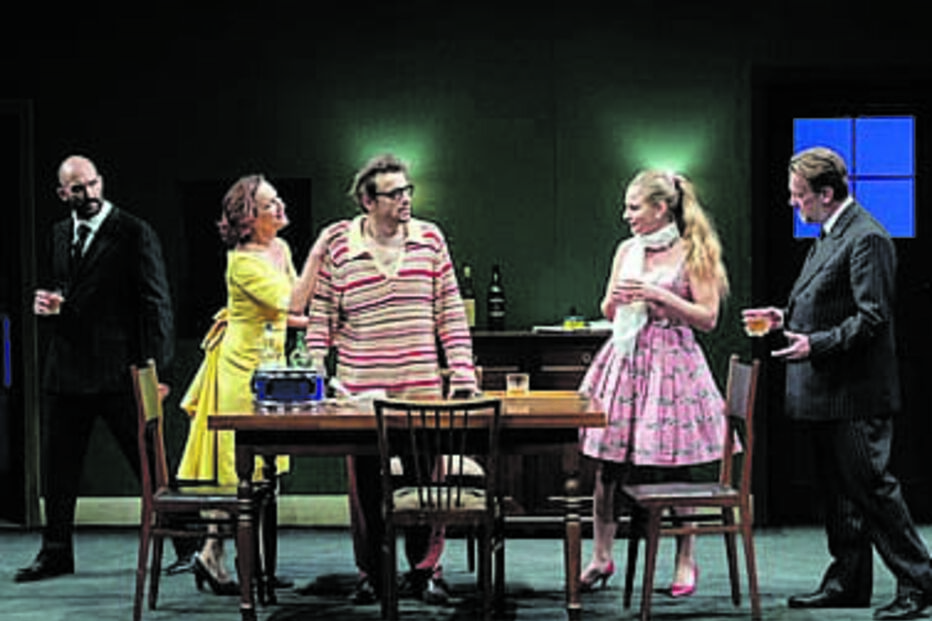 teatro Almada, Maria Rueff, Joaquim Monchique