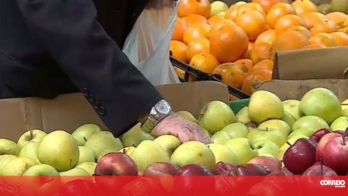 Cabaz de alimentos com IVA zero aumenta quase 7 euros entre abril e dezembro