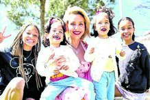 Luciana Abreu, Ludovina, Lyonce, Lyannii, Amoor, Valentine