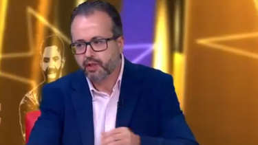 Víto Pinto: "Há vacas sagradas no Benfica?"