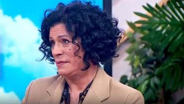 Zila faz leitura de cartas ao público no Manhã CM