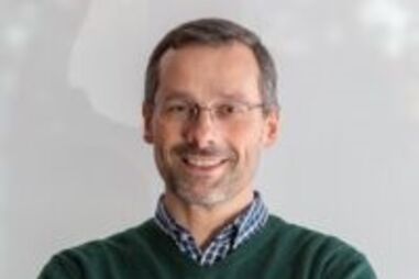 Filipe Martins, padre