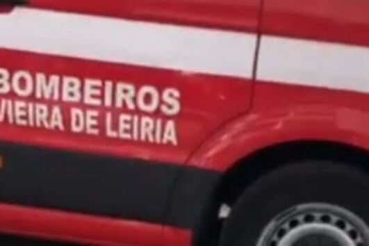 Socorro foi prestado por equipas dos Bombeiros de Vieira de Leiria