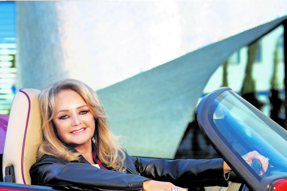 Bilhetes para ir ver Bonnie Tyler a Braga custam entre os 15 e os 55 euros