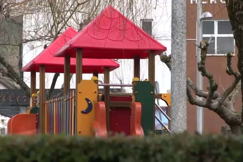 Mulher deixa companheiro violar filha durante três anos