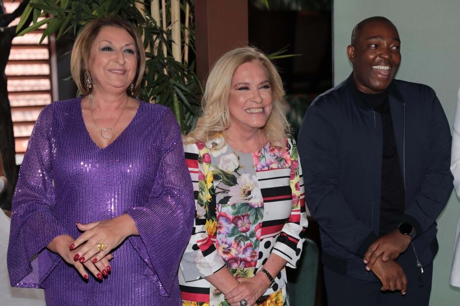 Maya, Teresa Guilherme e Daniel Nascimento