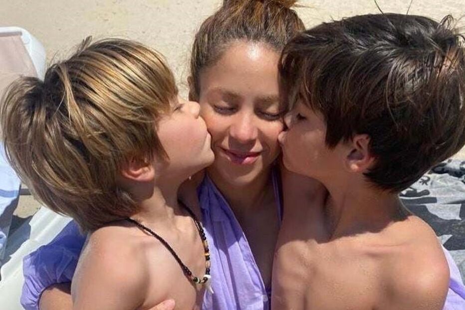 Shakira e os filhos