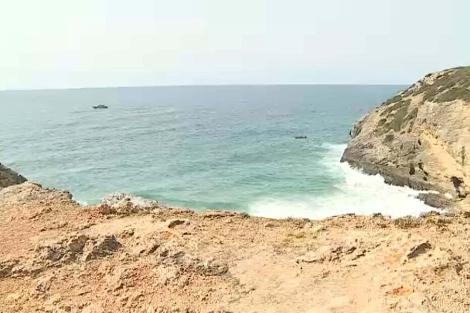 Retomadas buscas por norte-americano de 27 anos desaparecido no mar em Vila do Bispo