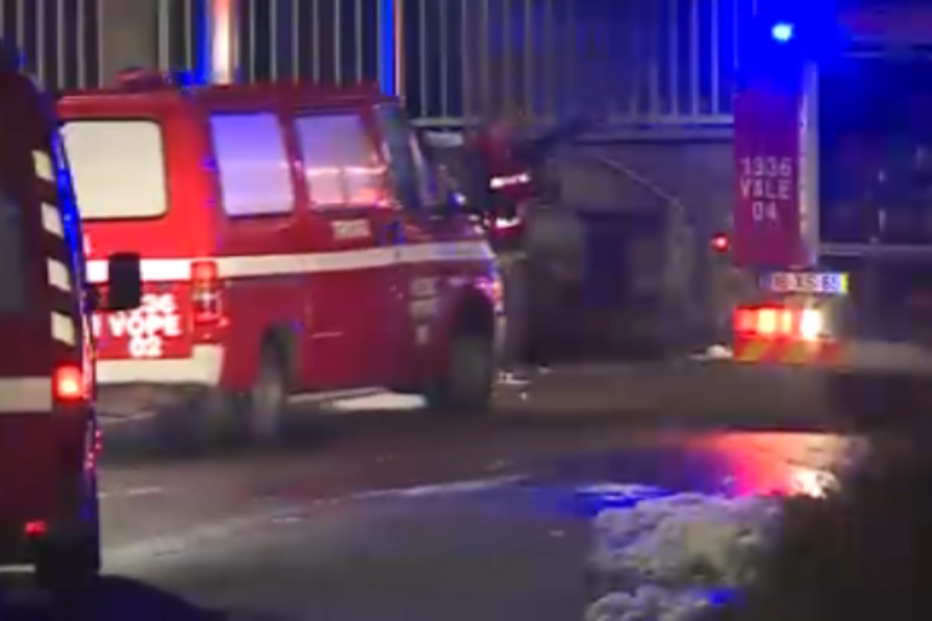 Veículo em chamas na Trofa