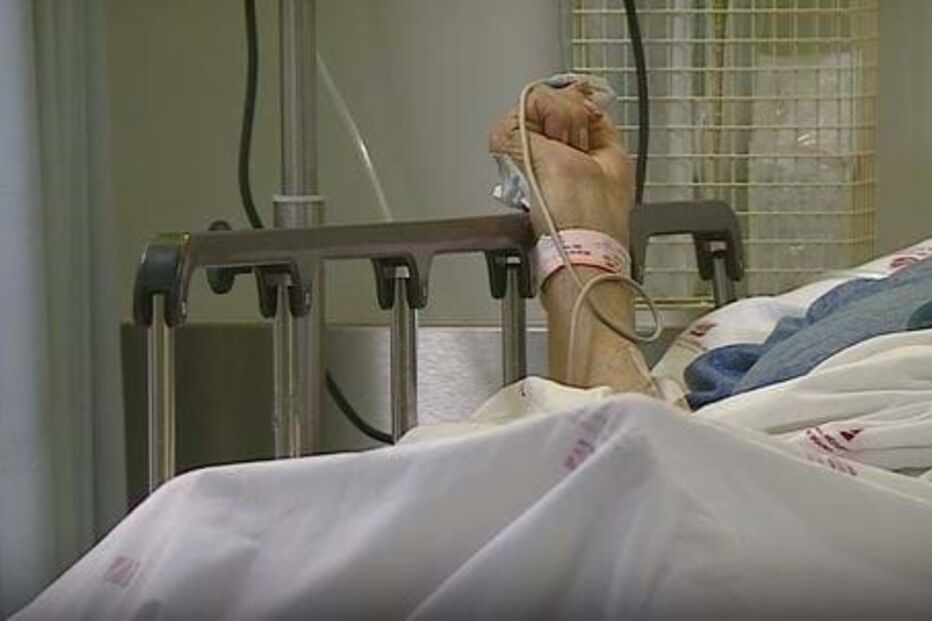 “Dezenas de doentes ficam em macas nos corredores”: Sindicato dos Médicos expõe situações de risco 