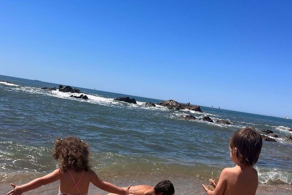 Maria Cerqueira Gomes com o filho e a sobrinha