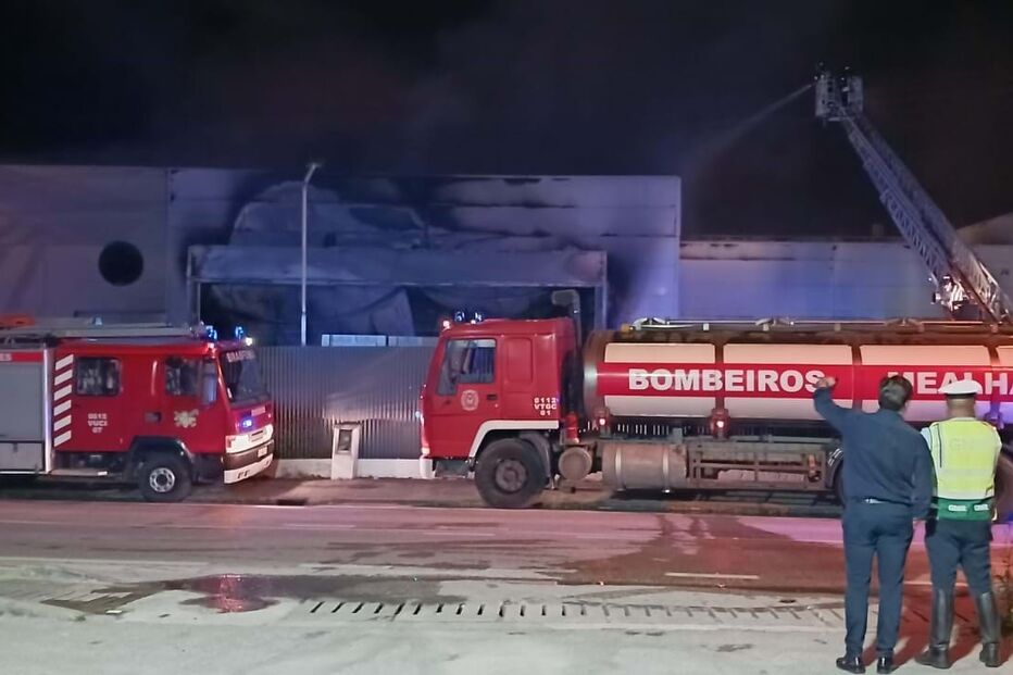 Incêndio na Lugrade em Coimbra	