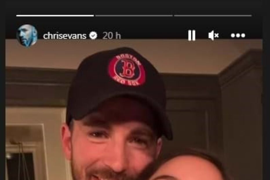 Chris Evans e Alba Baptista